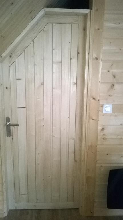 Mers-sur-Indre Le Chalet Des 4 Saisons Bed & Breakfast エクステリア 写真